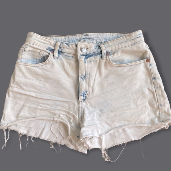 wild fable Pants - Wild Fable Acid Wash Distressed Mom Shorts